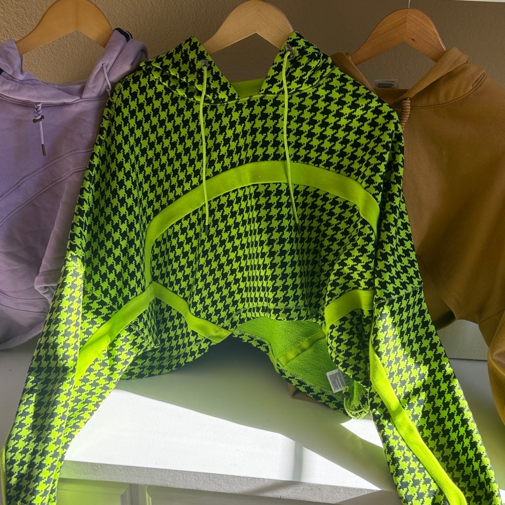 IVY PARK Tan, Green, and Purple Hooded Shrugs - Picture 6 of 16